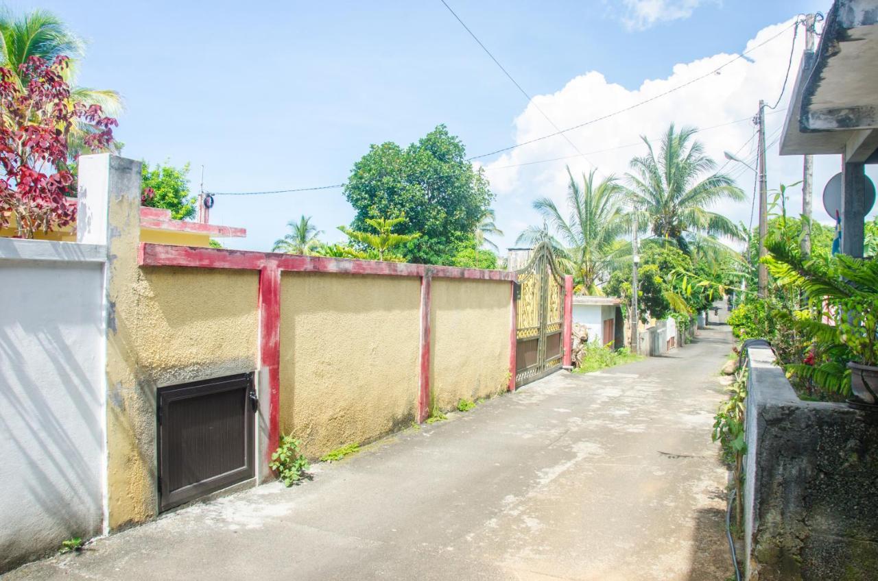 La Caverna House Chemin Grenier Bagian luar foto